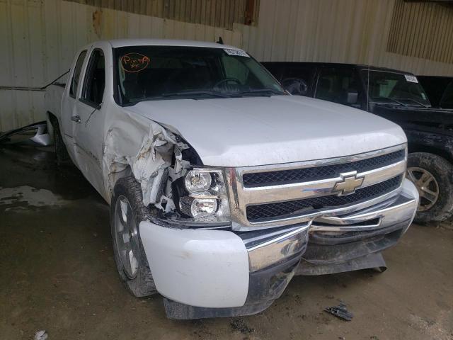 CHEVROLET SILVERADO 2010 with VIN 1GCSCSE03AZ209069 - Photo from auction