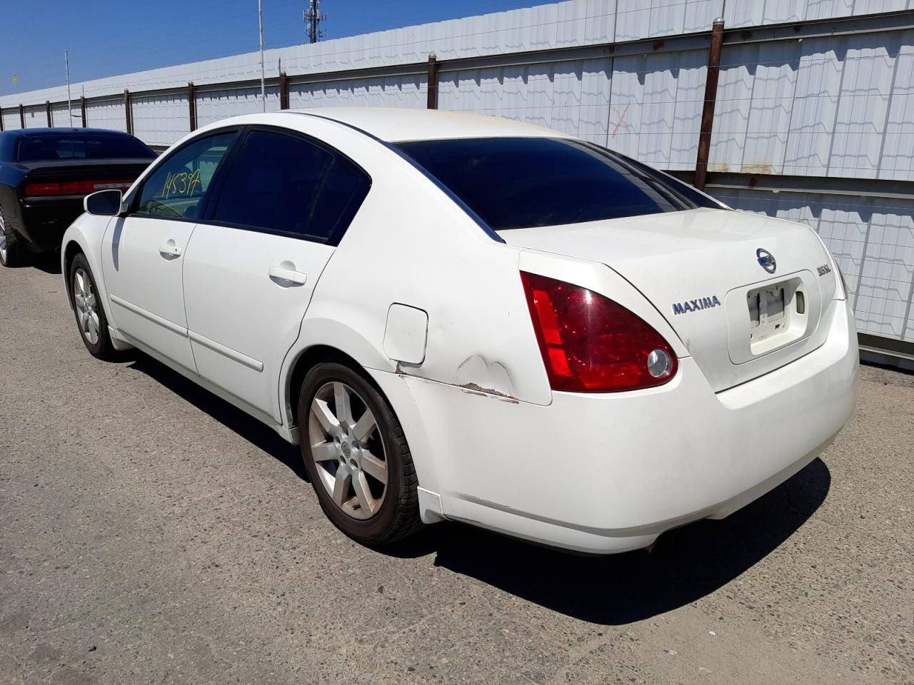 Photo 3 from auction – 2004 NISSAN MAXIMA SE with VIN 1N4BA41E64C825512