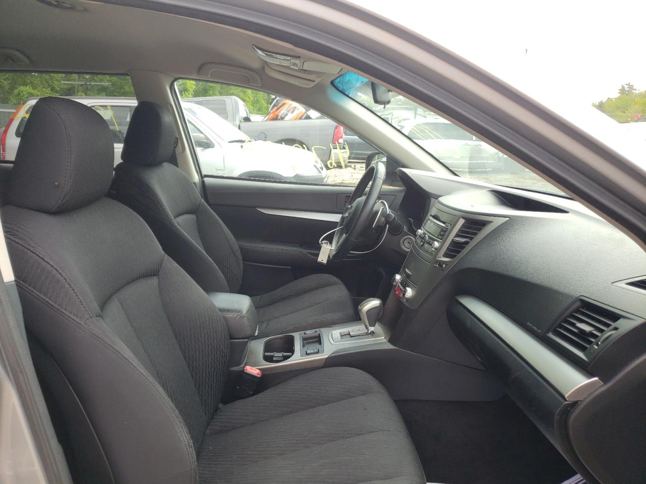 Снимка 5 от търг – 2011 SUBARU OUTBACK 2. с VIN 4S4BRBCC0B3323557
