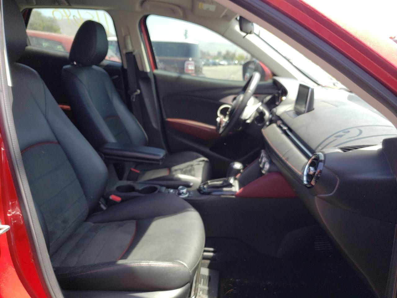Photo 5 from auction – 2016 MAZDA CX-3 GRAND with VIN JM1DKBD72G0111111