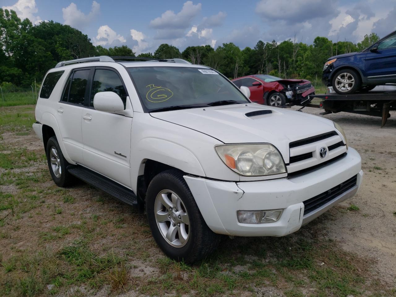 TOYOTA 4RUNNER SR 2004 with VIN JTEZU14R540033328 - Photo from auction