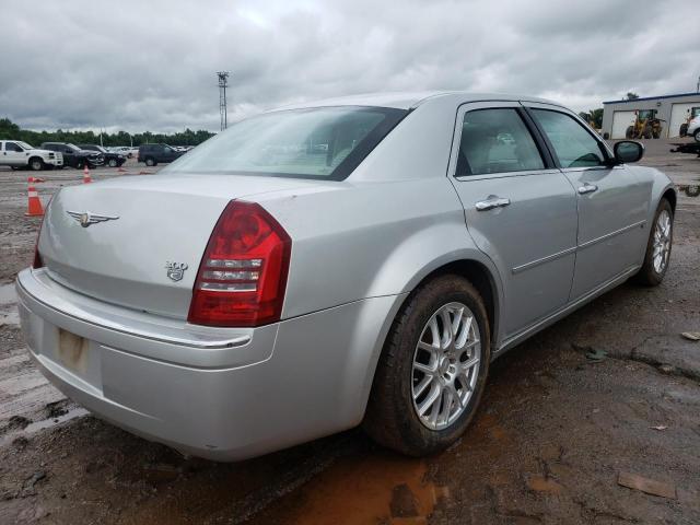 Photo 4 from auction – 2006 CHRYSLER 300C with VIN 2C3KA63H56H101621