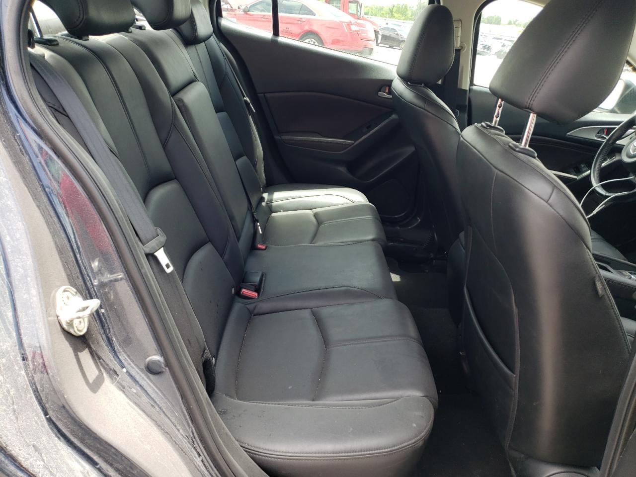 Photo 6 from auction – 2018 MAZDA 3 TOURING with VIN 3MZBN1V38JM163879