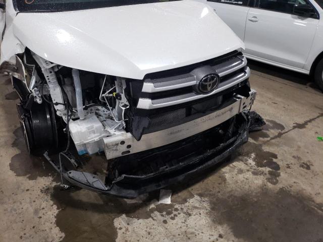 Photo 9 from auction – 2019 TOYOTA HIGHLANDER with VIN 5TDBZRFH4KS956887