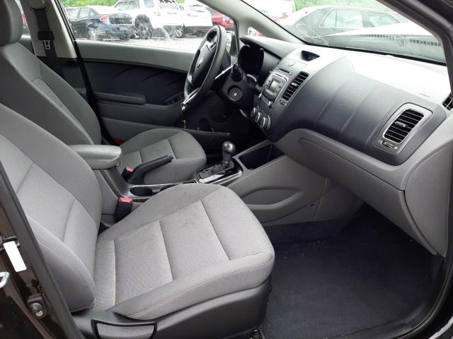 Photo 5 from auction – 2017 KIA FORTE LX with VIN 3KPFK4A78HE078908