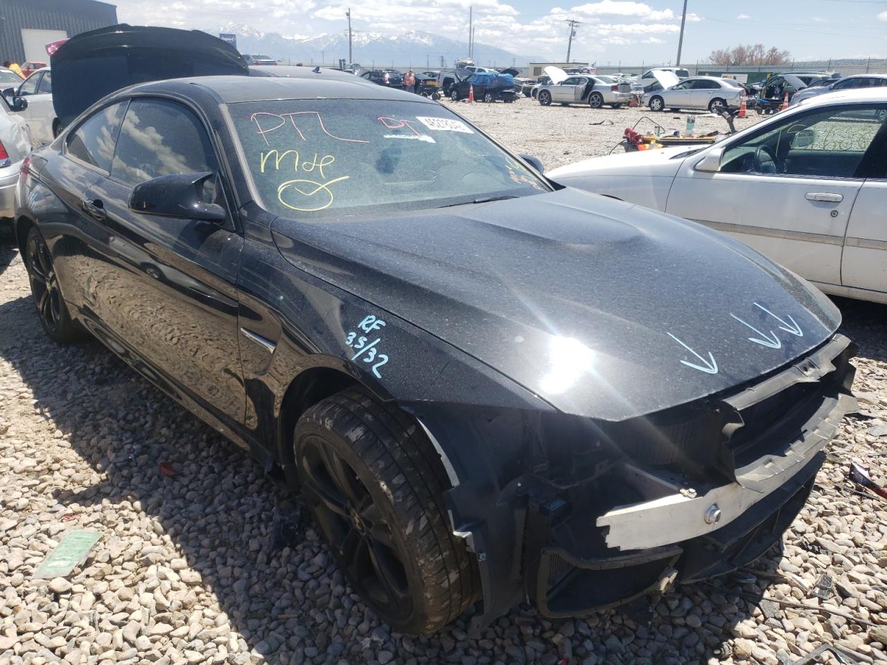 BMW M4 2016 with VIN WBS3R9C52GK337713 - Photo from auction