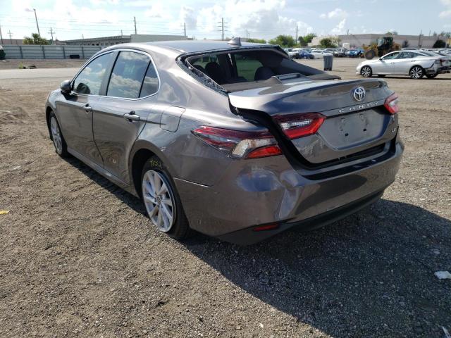 Photo 3 from auction – 2022 TOYOTA CAMRY LE with VIN 4T1C11AK2NU004725