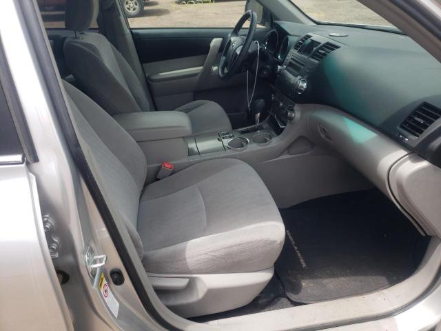 Photo 5 from auction – 2011 TOYOTA HIGHLANDER with VIN 5TDZA3EH9BS010272