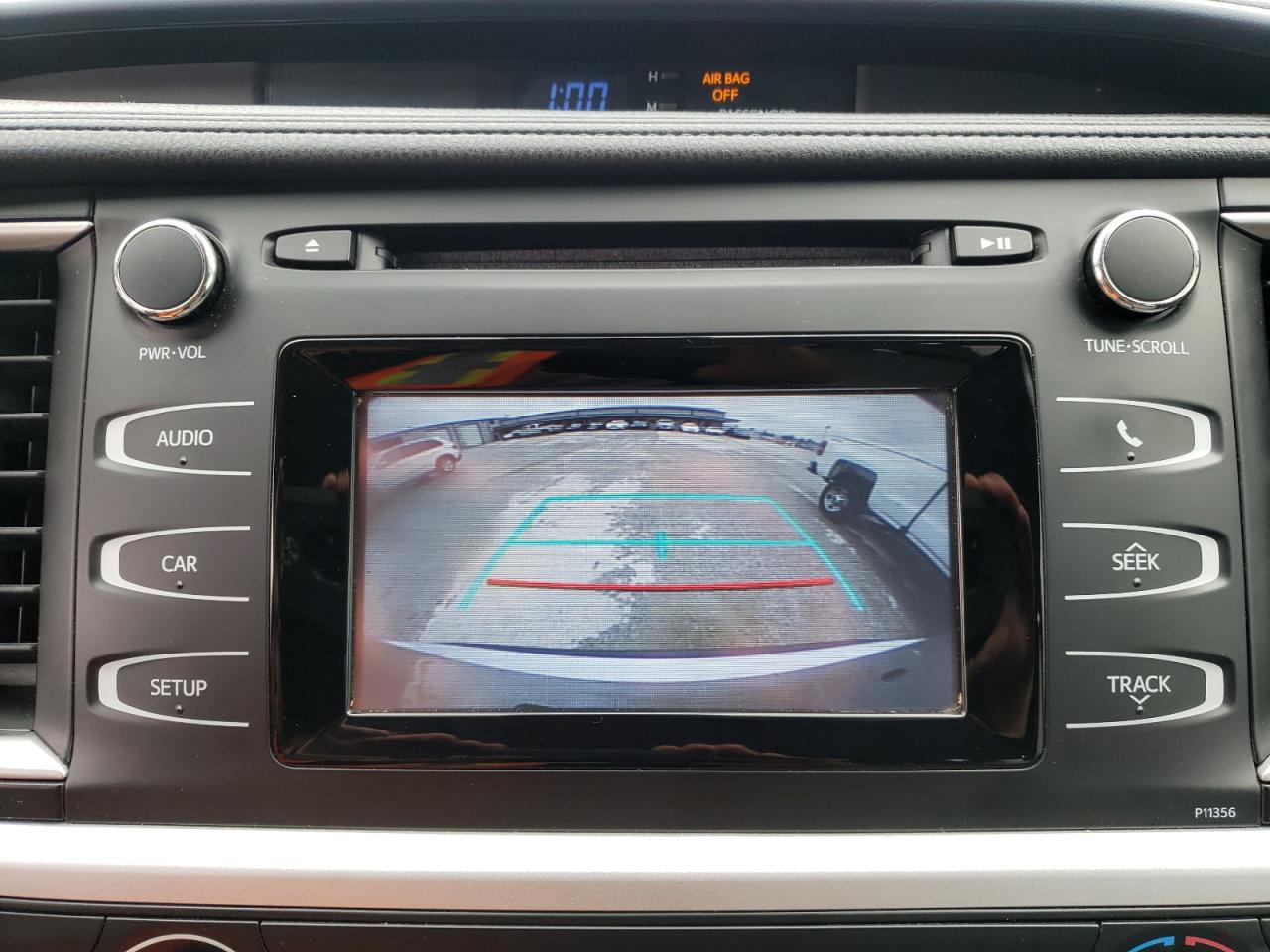 Фото 9 с аукциона – 2018 TOYOTA HIGHLANDER с VIN 5TDZARFH0JS033486