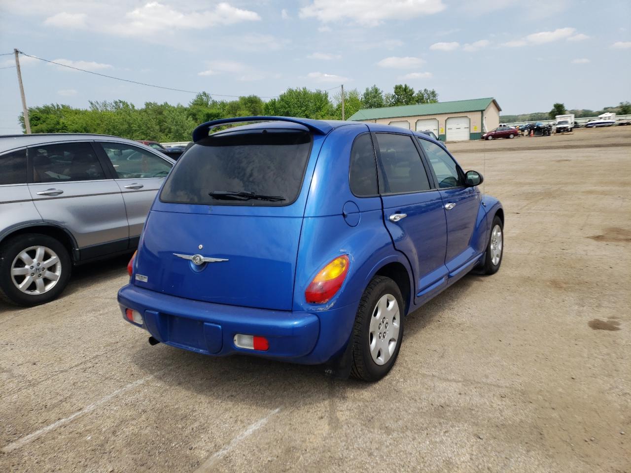 Photo 4 from auction – 2004 CHRYSLER PT CRUISER with VIN 3C4FY48B34T348657