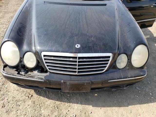 Photo 7 from auction – 2001 MERCEDES-BENZ E 320 with VIN WDBJF65J41B221743