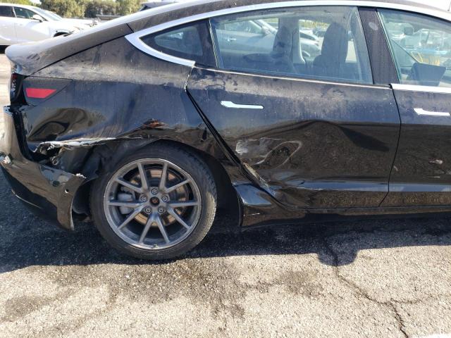 Photo 9 from auction – 2018 TESLA MODEL 3 with VIN 5YJ3E1EA0JF157150