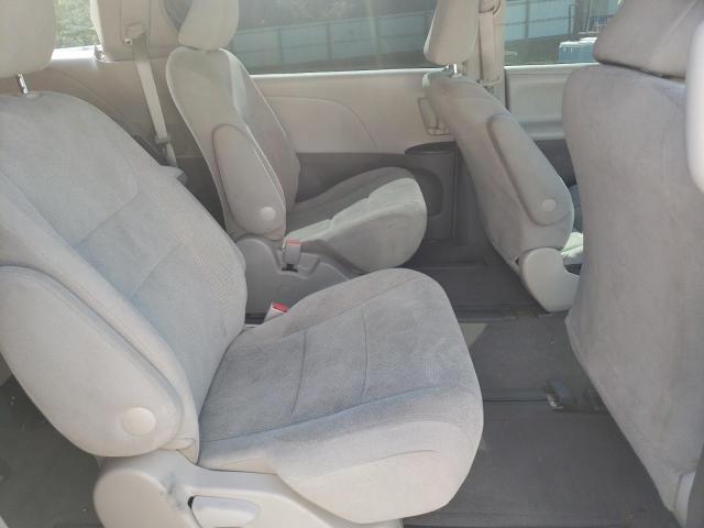 Photo 6 from auction – 2017 TOYOTA SIENNA with VIN 5TDZZ3DC8HS787646