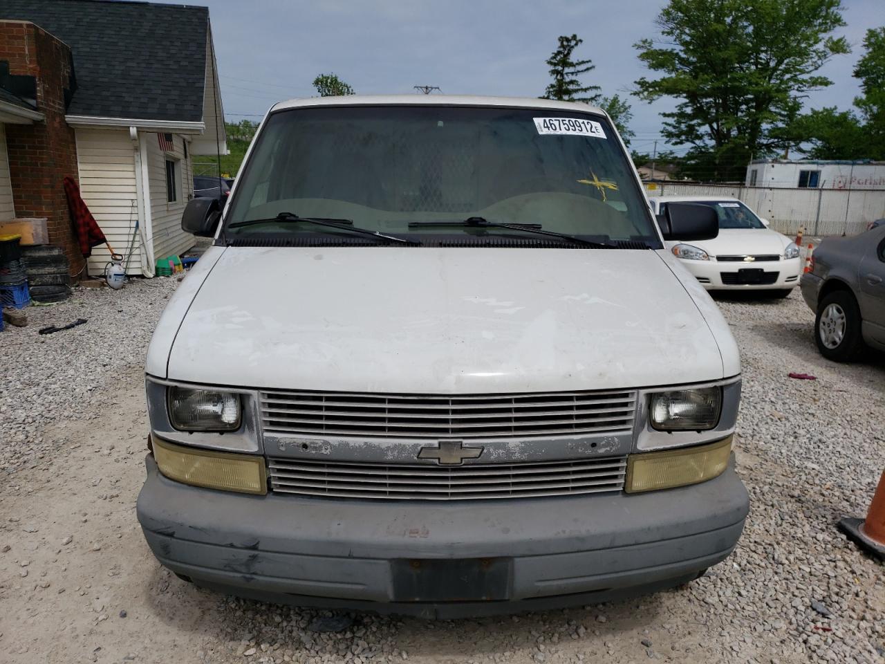 Photo 9 from auction – 2002 CHEVROLET ASTRO with VIN 1GCDM19X82B151896