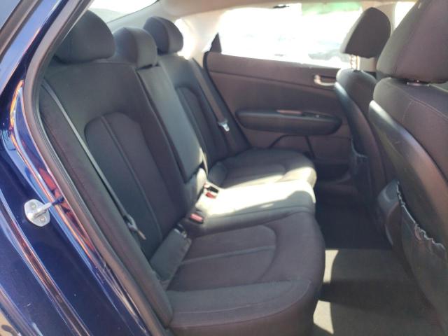 Photo 6 from auction – 2017 KIA OPTIMA LX with VIN 5XXGT4L34HG122065