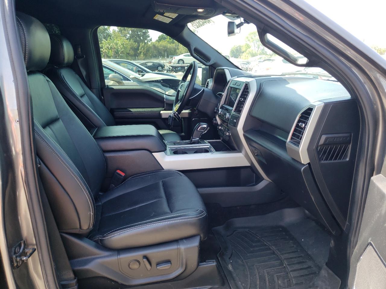 Photo 5 from auction – 2019 FORD F150 SUPER with VIN 1FTEW1E50KKF25761