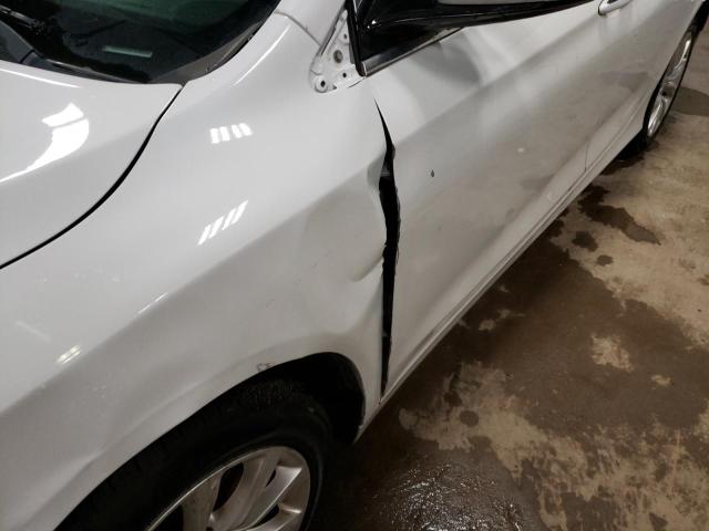 Photo 9 from auction – 2015 CHRYSLER 200 C with VIN 1C3CCCCB0FN668545