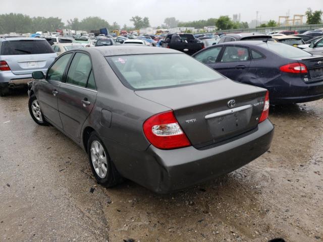 Photo 3 from auction – 2003 TOYOTA CAMRY LE with VIN JTDBF32K330104171