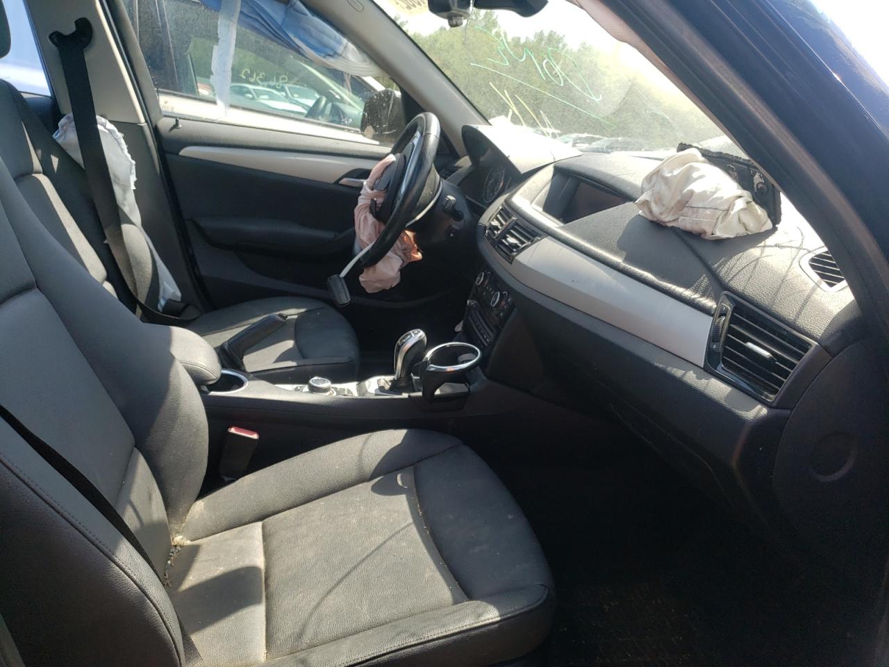 Photo 5 from auction – 2013 BMW X1 XDRIVE2 with VIN WBAVL1C55DVR89185