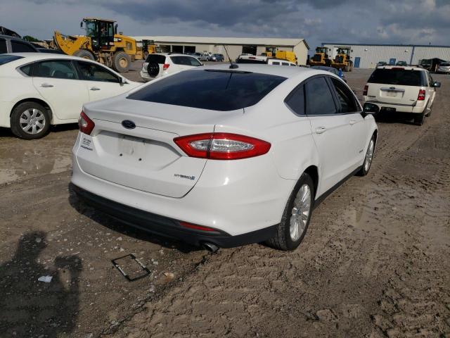 Photo 4 from auction – 2014 FORD FUSION S H with VIN 3FA6P0UU7ER217044