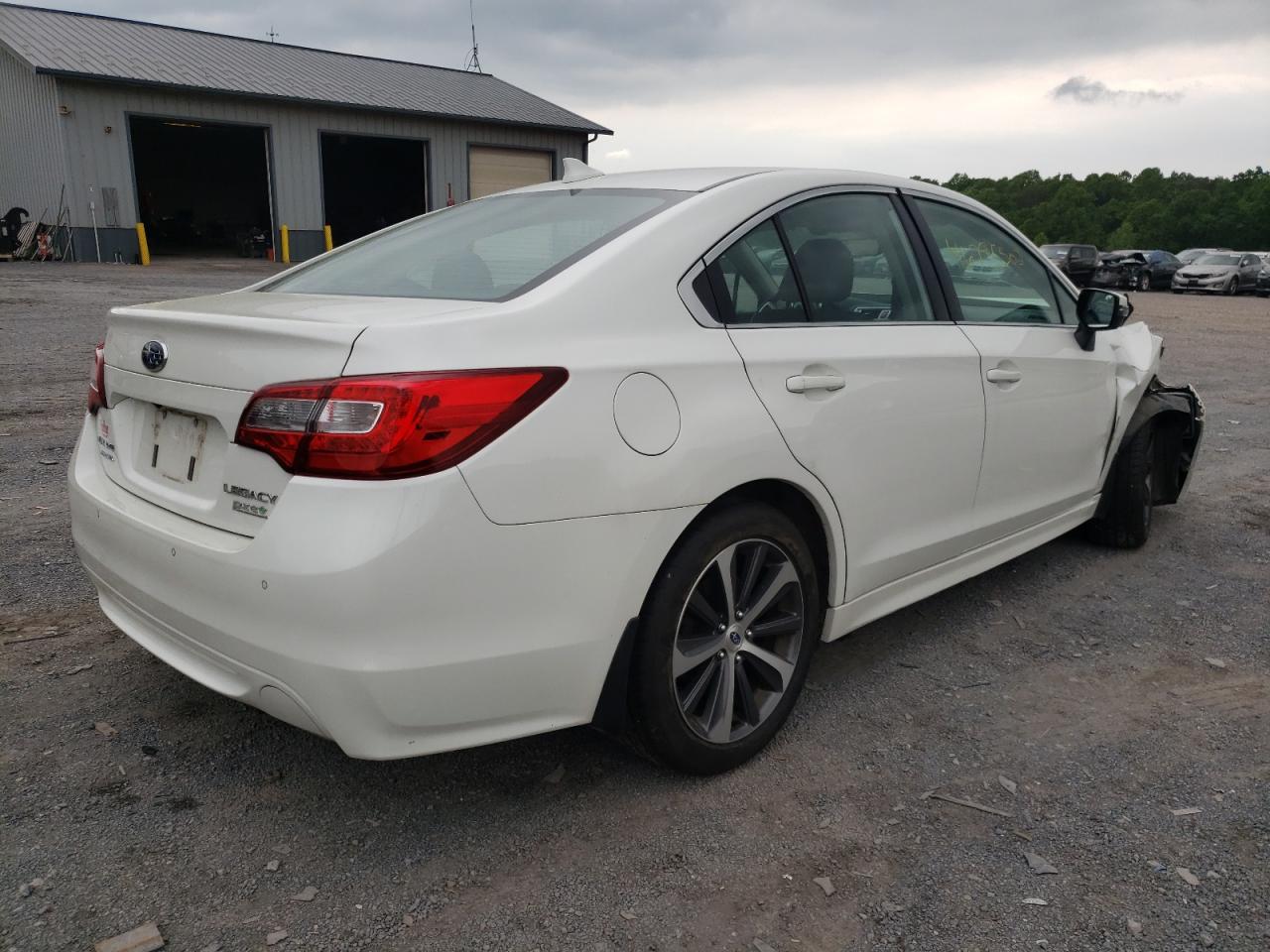 Photo 4 from auction – 2017 SUBARU LEGACY 2.5 with VIN 4S3BNAN62H3023447