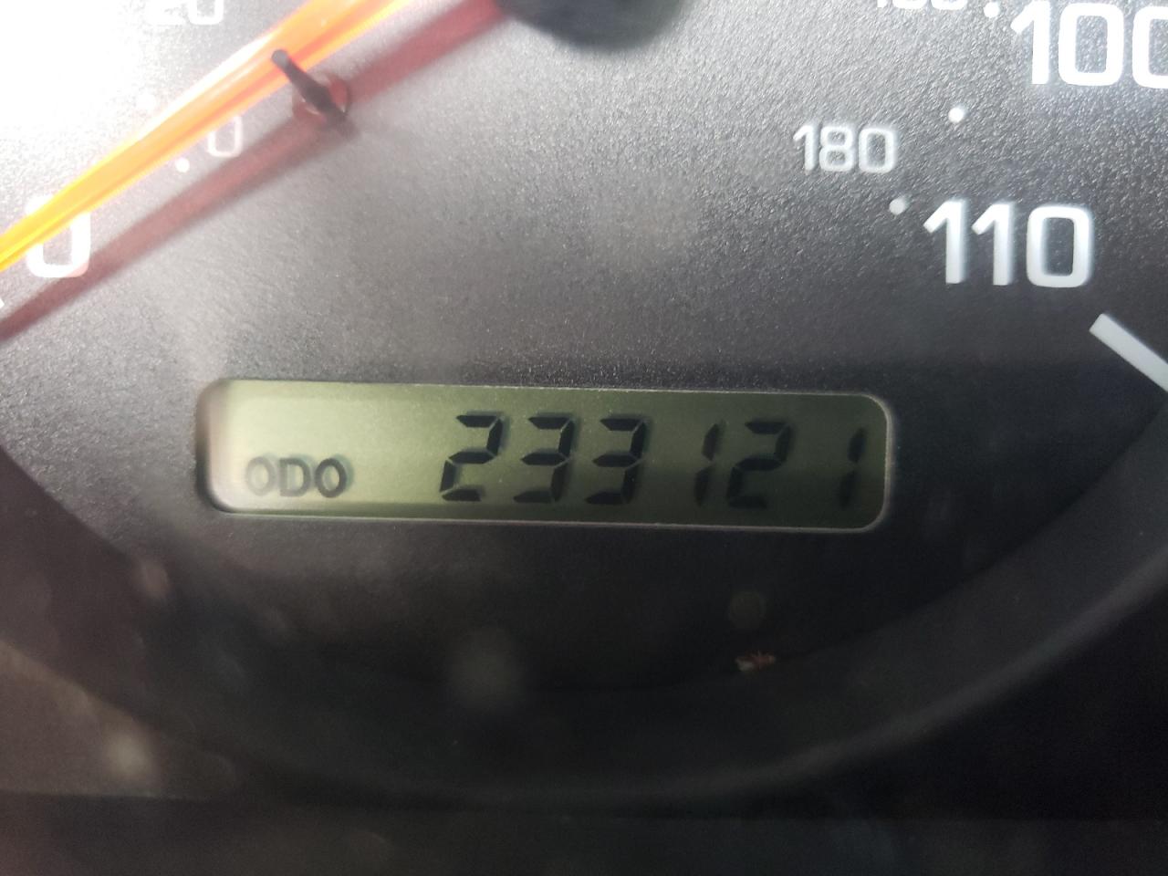 Photo 8 from auction – 2001 NISSAN FRONTIER C with VIN 1N6ED27Y01C371481