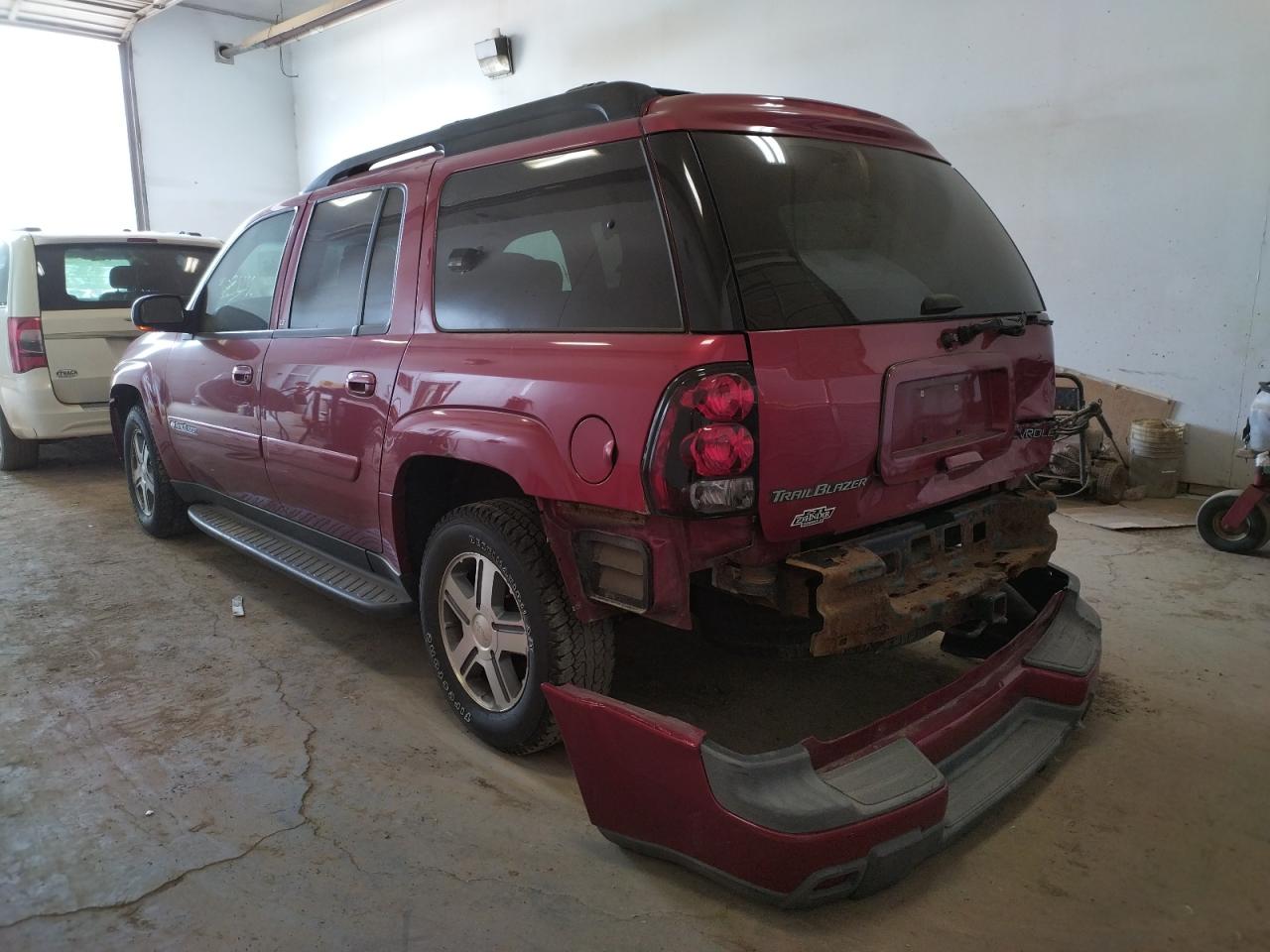 Photo 3 from auction – 2004 CHEVROLET TRAILBLAZE with VIN 1GNET16SX46214547