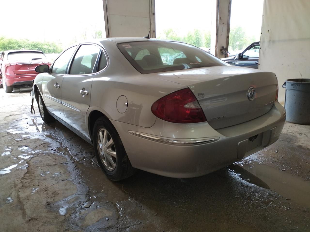 Photo 16 from auction – 2007 BUICK LACROSSE C with VIN 2G4WC582171189448
