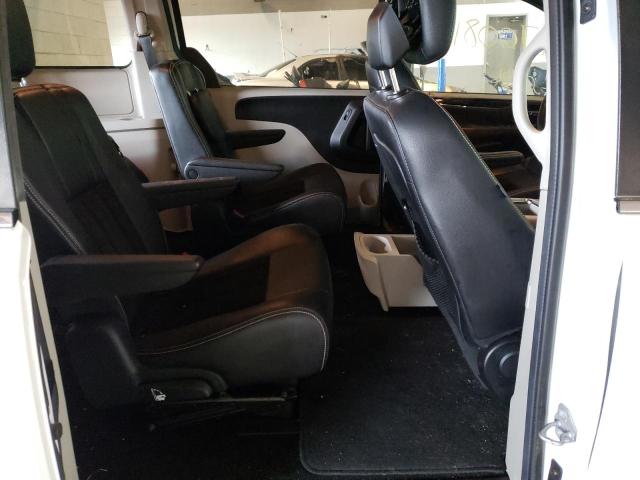 Photo 6 from auction – 2017 DODGE GRAND CARA with VIN 2C4RDGCG7HR547202