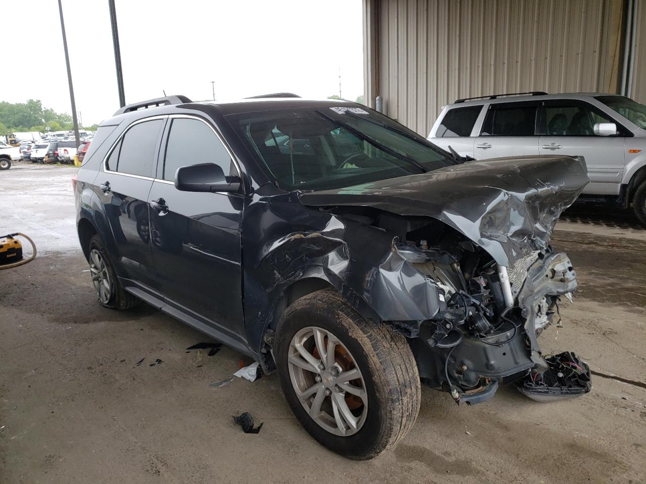 CHEVROLET EQUINOX LT 2017 with VIN 2GNFLFEKXH6171573 - Photo from auction