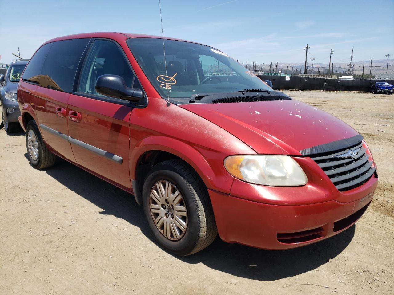 CHRYSLER TOWN & COU 2006 with VIN 1A4GP45RX6B757679 - Photo from auction