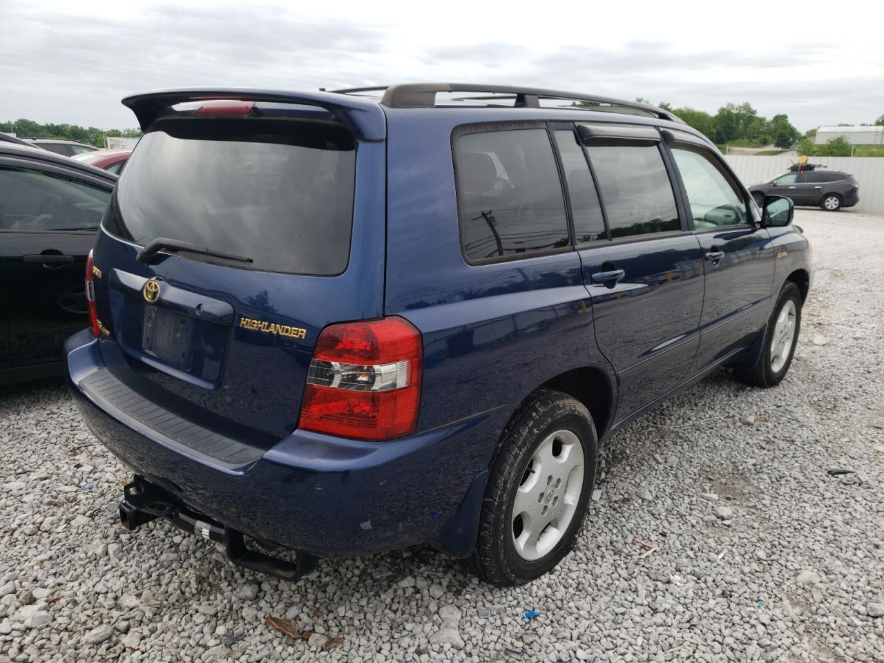 Photo 4 from auction – 2005 TOYOTA HIGHLANDER with VIN JTEEP21A850081949
