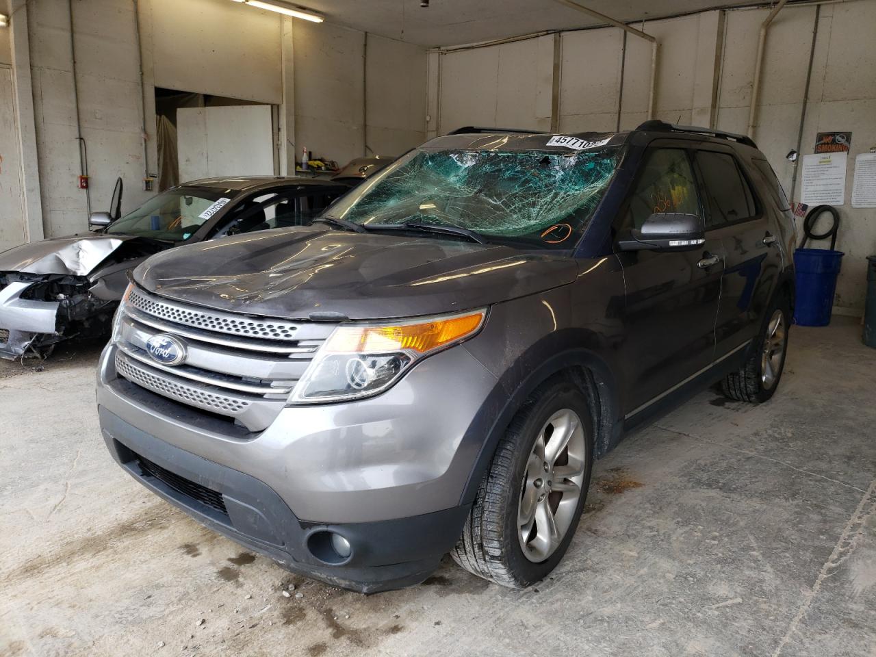 Photo 2 from auction – 2013 FORD EXPLORER L with VIN 1FM5K7F89DGC20350