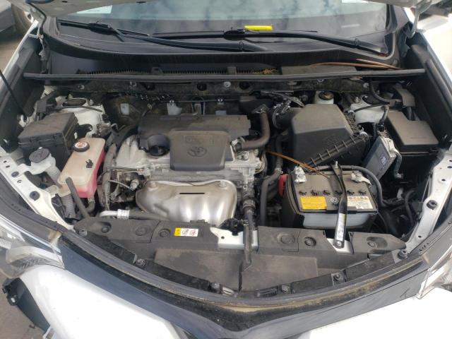 Photo 7 from auction – 2018 TOYOTA RAV4 SE with VIN JTMJFREV4JJ740285