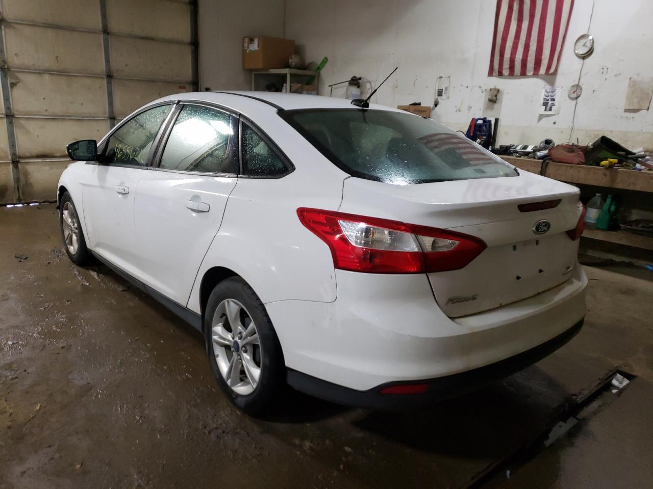 Photo 3 from auction – 2014 FORD FOCUS SE with VIN 1FADP3F2XEL282571
