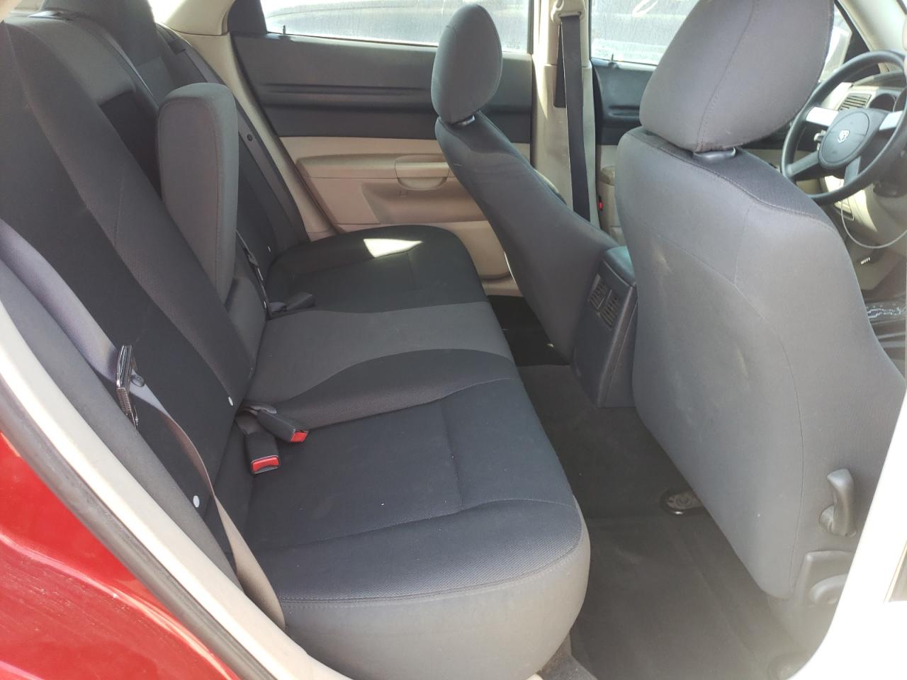 Photo 6 from auction – 2005 DODGE MAGNUM SE with VIN 2D4FV48T25H681415