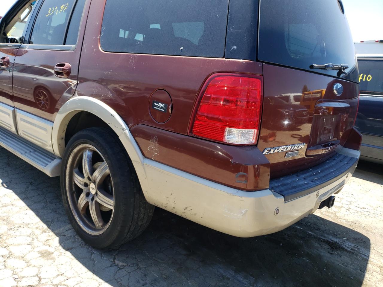 Photo 9 from auction – 2006 FORD EXPEDITION with VIN 1FMPU17516LA27723