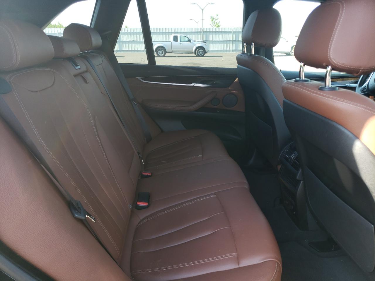 Photo 6 from auction – 2017 BMW X5 XDRIVE3 with VIN 5UXKR0C32H0V72489