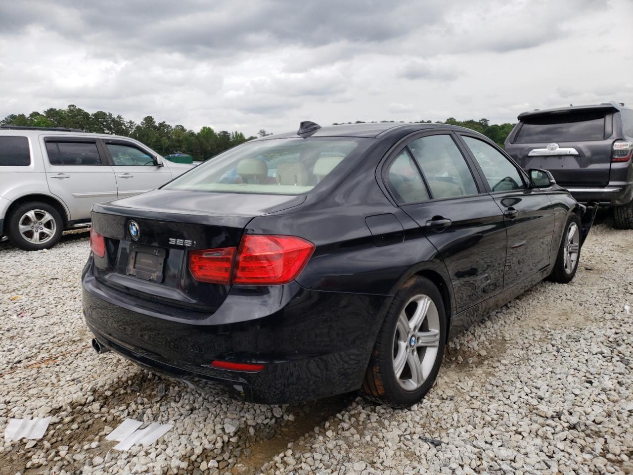 Zdjęcie 4 z aukcji – 2013 BMW 328 I z VIN WBA3A5G50DNP25306