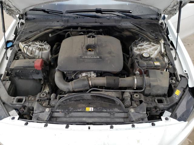 Photo 7 from auction – 2017 JAGUAR XE with VIN SAJAR4BG5HA969120