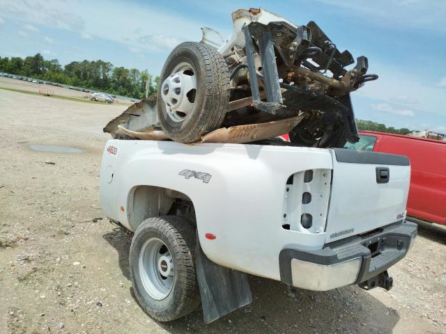 Photo 3 from auction – 2013 GMC SIERRA K35 with VIN 1GT422C80DF124281