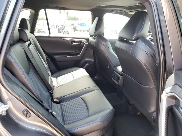 Photo 6 from auction – 2019 TOYOTA RAV4 XSE with VIN 2T3EWRFV0KW022901