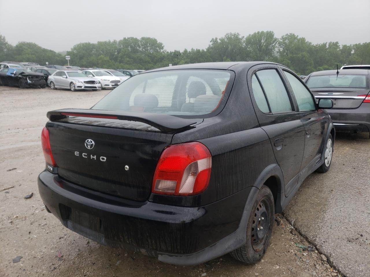 Photo 4 from auction – 2000 TOYOTA ECHO with VIN JTDBT1237Y0021937