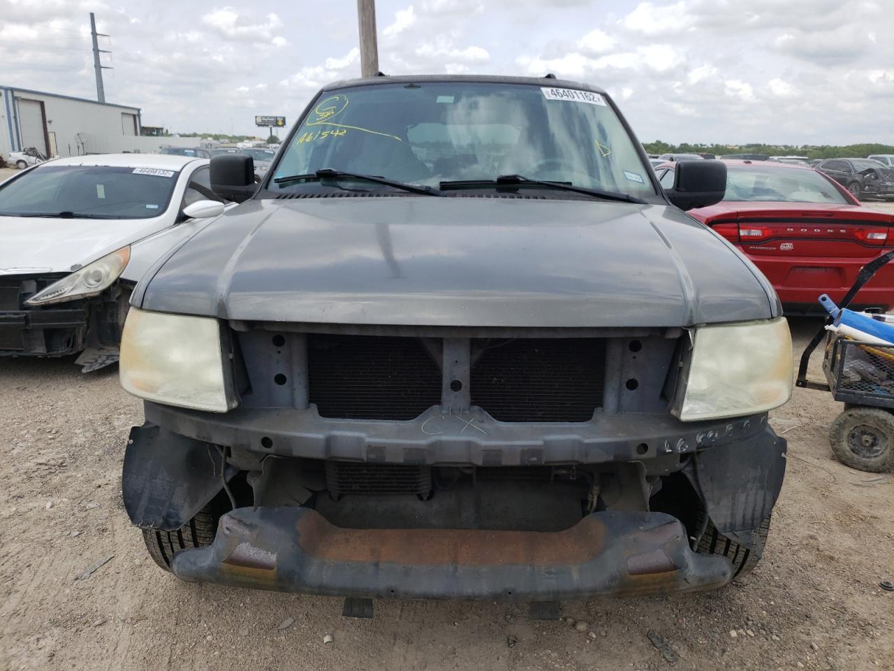 Photo 9 from auction – 2005 FORD EXPEDITION with VIN 1FMPU15505LA61542