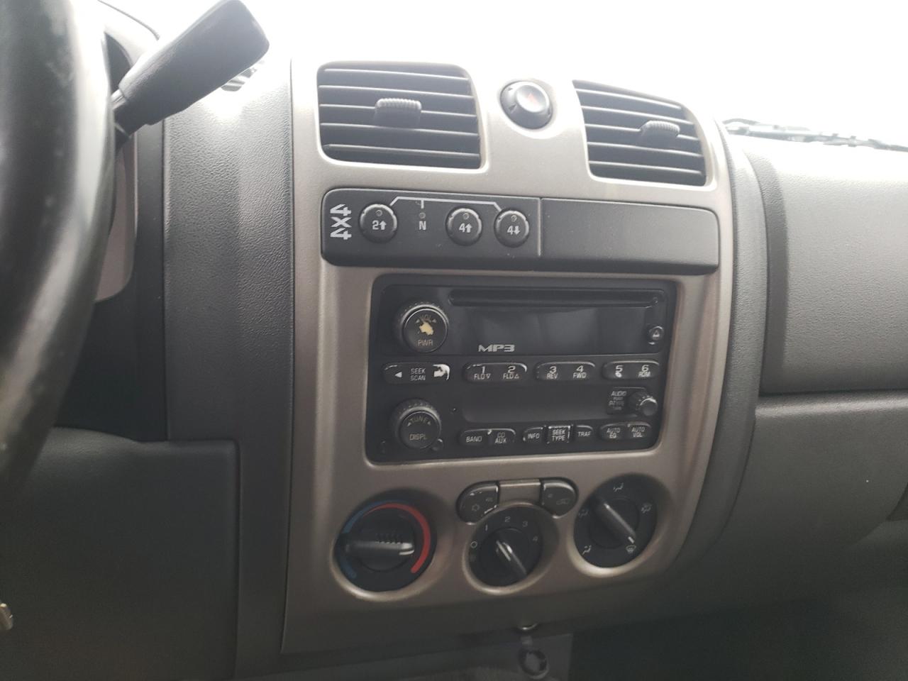 Photo 9 from auction – 2005 GMC CANYON with VIN 1GTDT136258286988