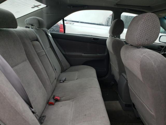 Photo 6 from auction – 2003 TOYOTA CAMRY LE with VIN JTDBF32K330104171
