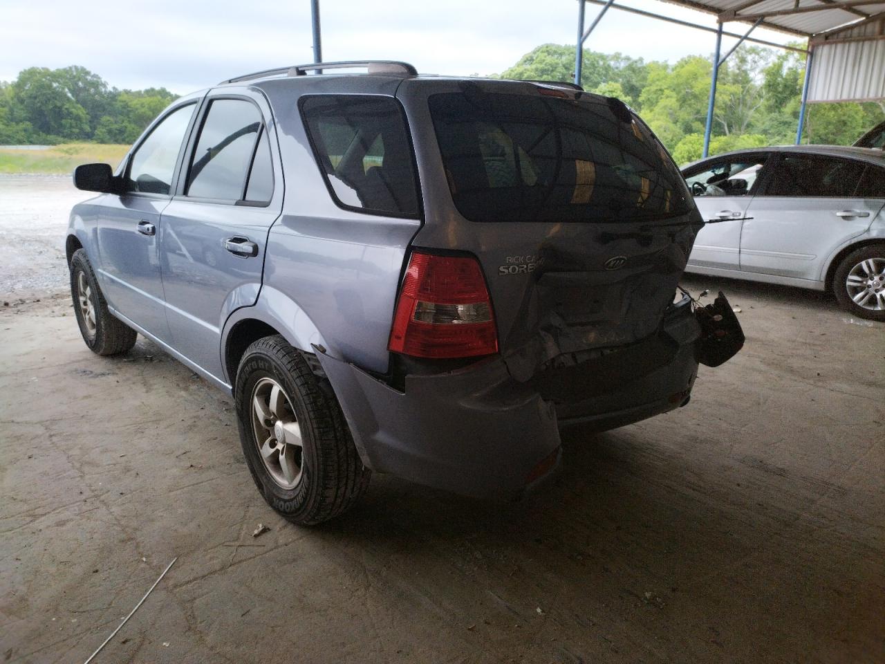Photo 3 from auction – 2009 KIA SORENTO LX with VIN KNDJD735095897538