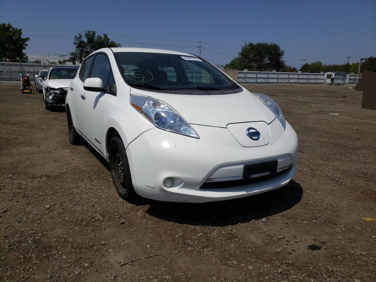 NISSAN LEAF S 2013 with VIN 1N4AZ0CP7DC418861 - Photo from auction