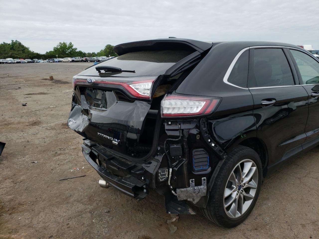 Photo 9 from auction – 2017 FORD EDGE TITAN with VIN 2FMPK4K88HBC40230
