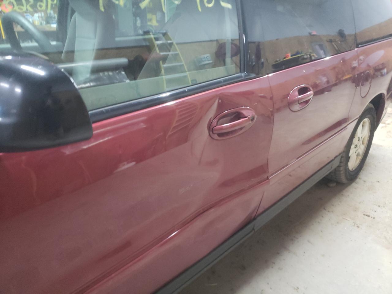 Photo 9 from auction – 2004 FORD FREESTAR S with VIN 2FMZA576X4BB05737